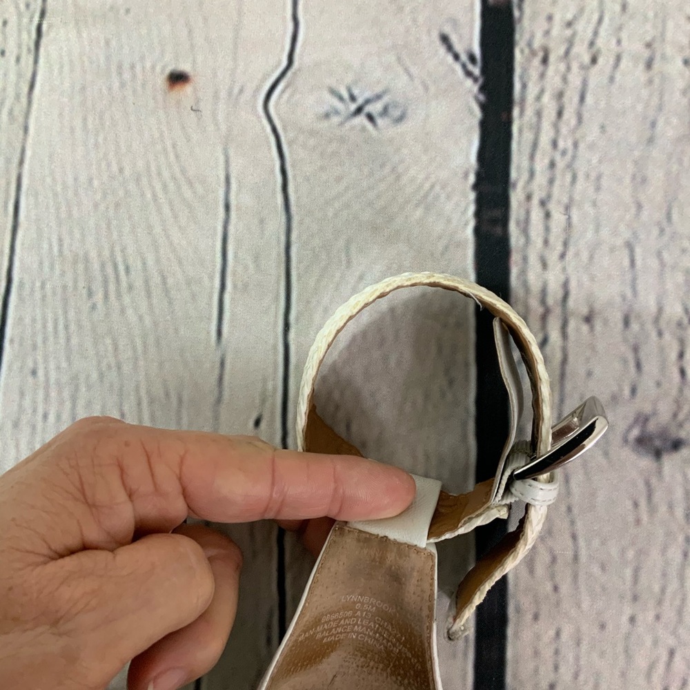 Sperry Sandals 6.5 - Picture 6 of 6